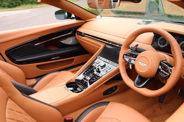 Used Aston Martin V8 2025 for sale - 75589388: Photo 17