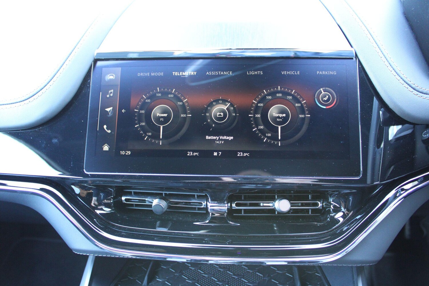 Used Aston Martin DBX 2025 for sale - 77892620: Photo 34