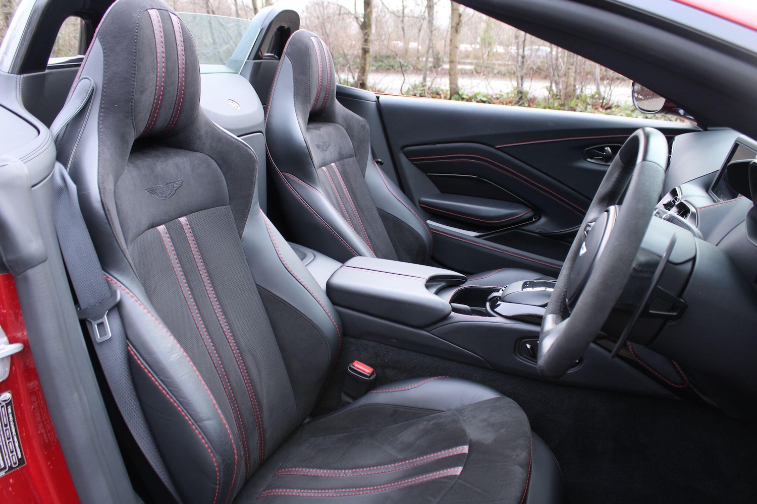 Used Aston Martin Vantage 2023 for sale - 77478504: Photo 19