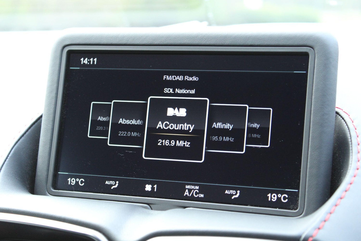 Used Aston Martin Vantage 2023 for sale - 77478504: Photo 30