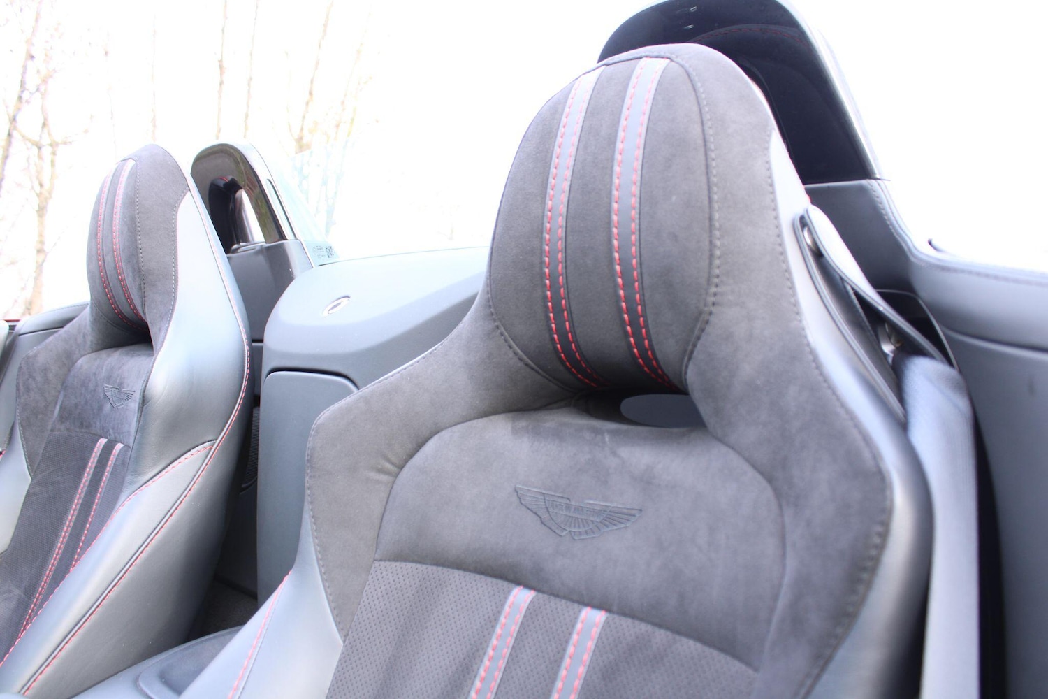 Used Aston Martin Vantage 2023 for sale - 77478504: Photo 39