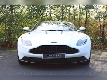 Used Aston Martin DB11 2017 for sale - 75214598: Photo