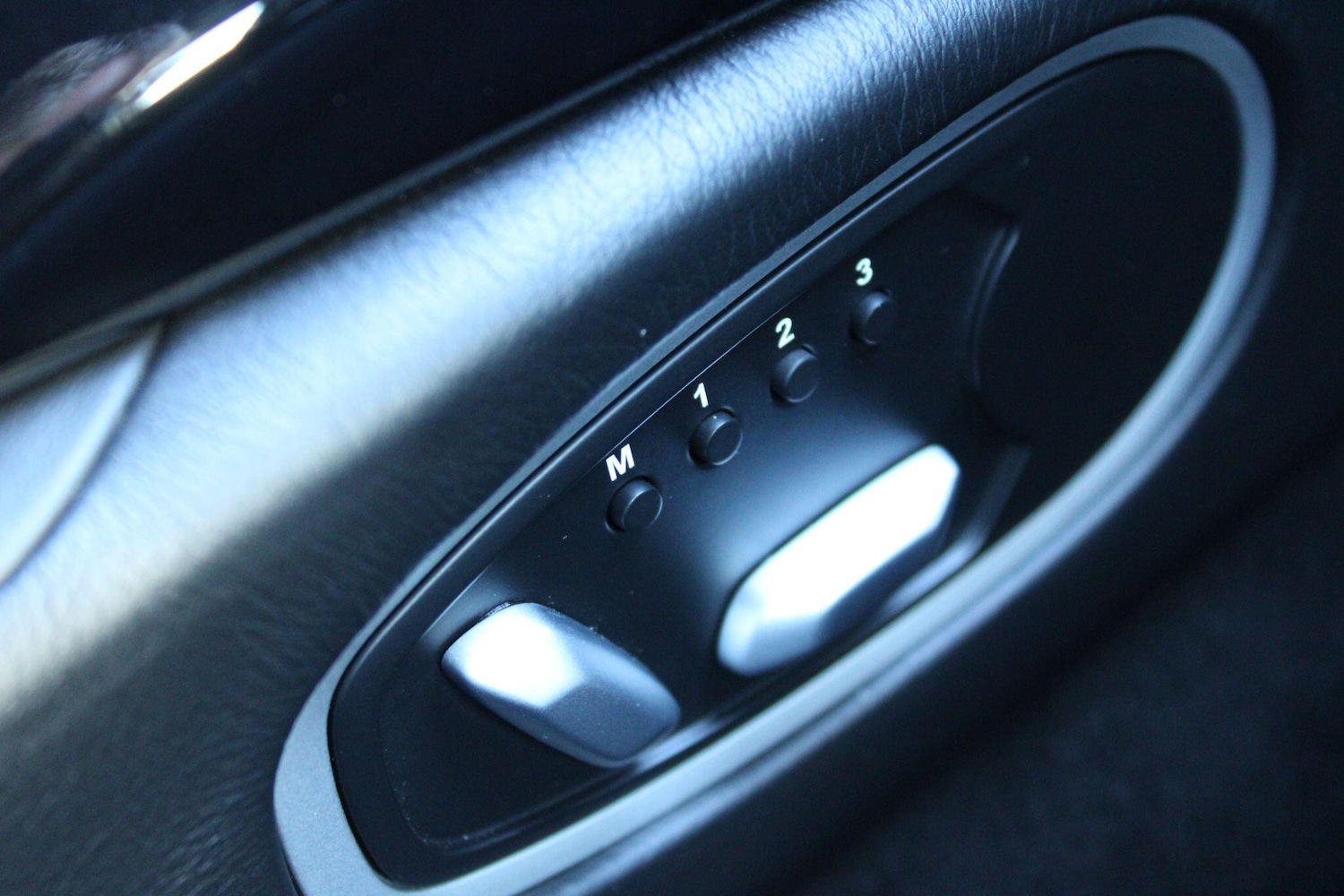 Used Aston Martin Vantage 2019 for sale - 76360483: Photo 20