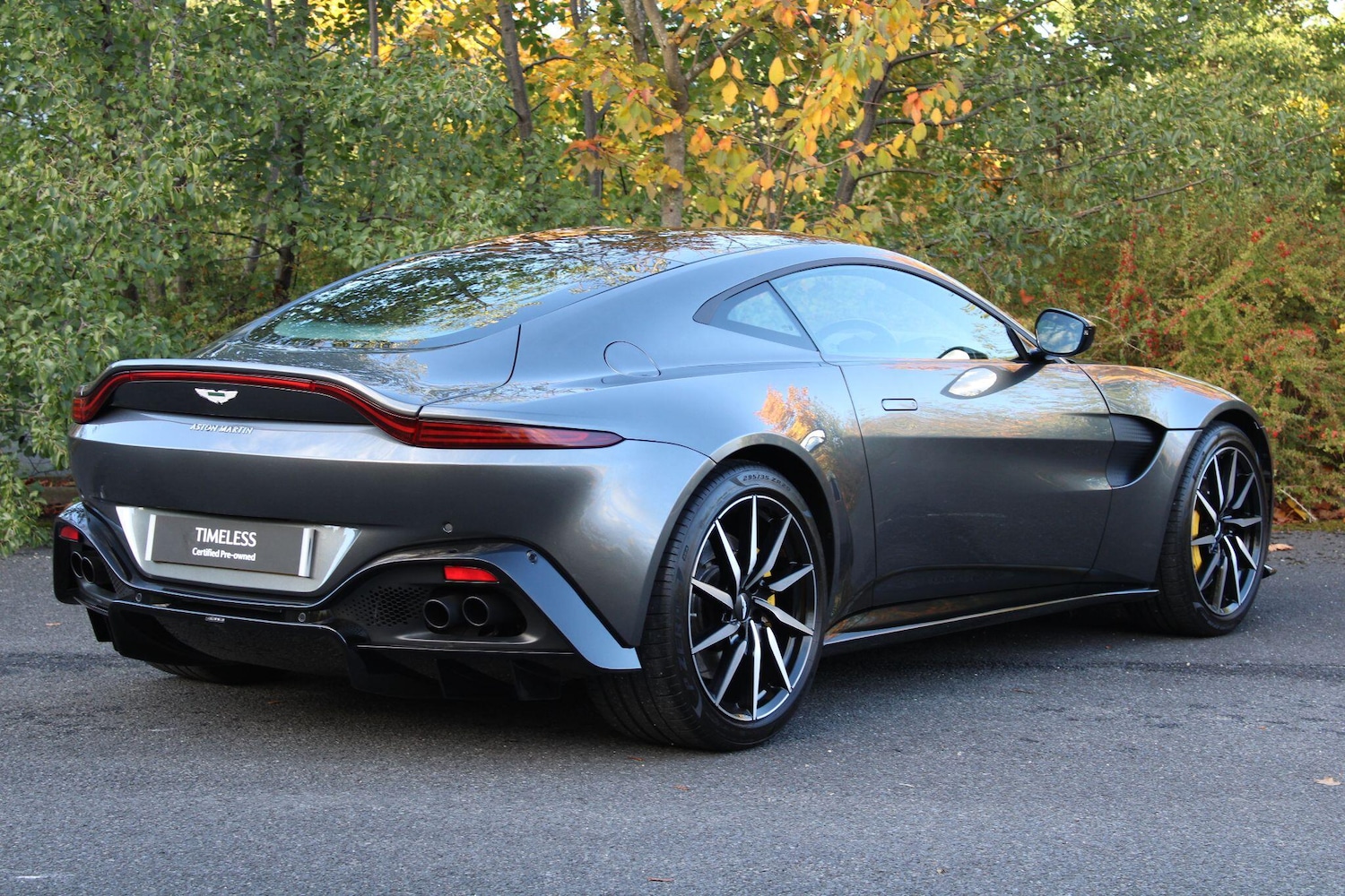 Used Aston Martin Vantage 2019 for sale - 76360483: Photo 8