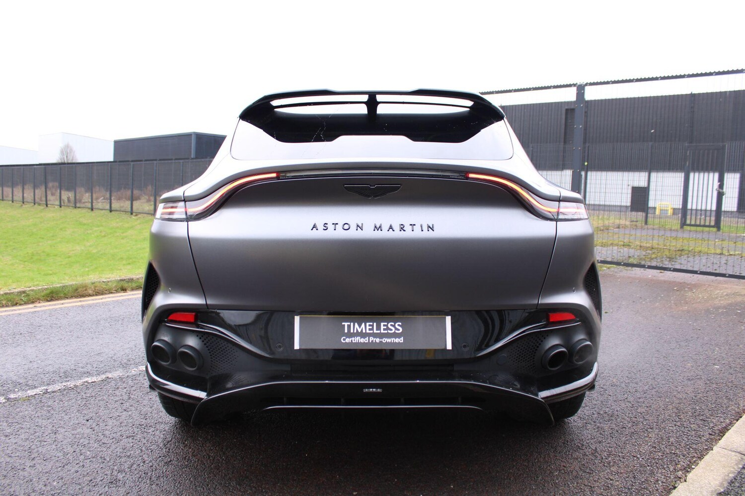 Used Aston Martin DBX 2022 for sale - 77683799: Photo 17