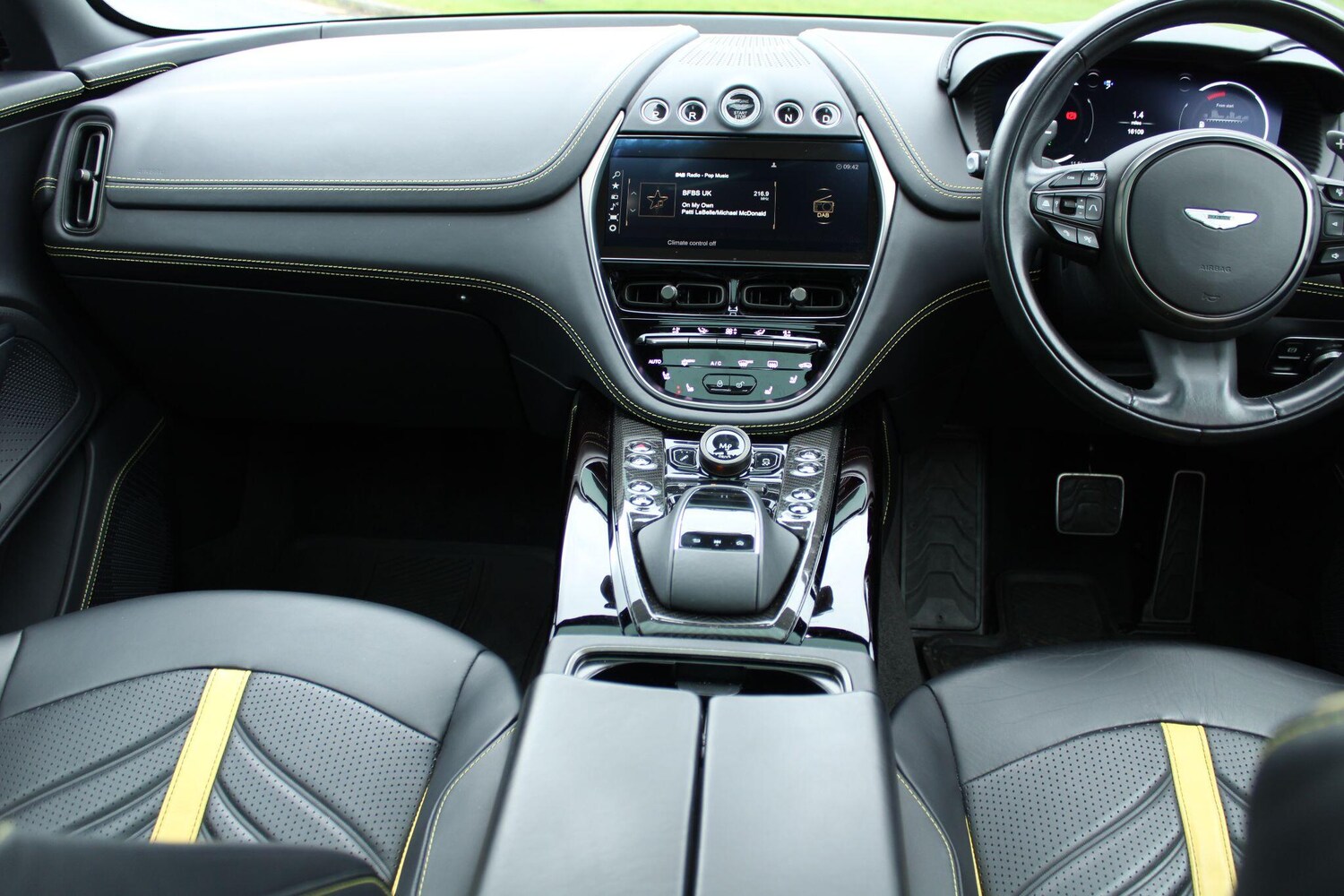 Used Aston Martin DBX 2022 for sale - 77683799: Photo 20