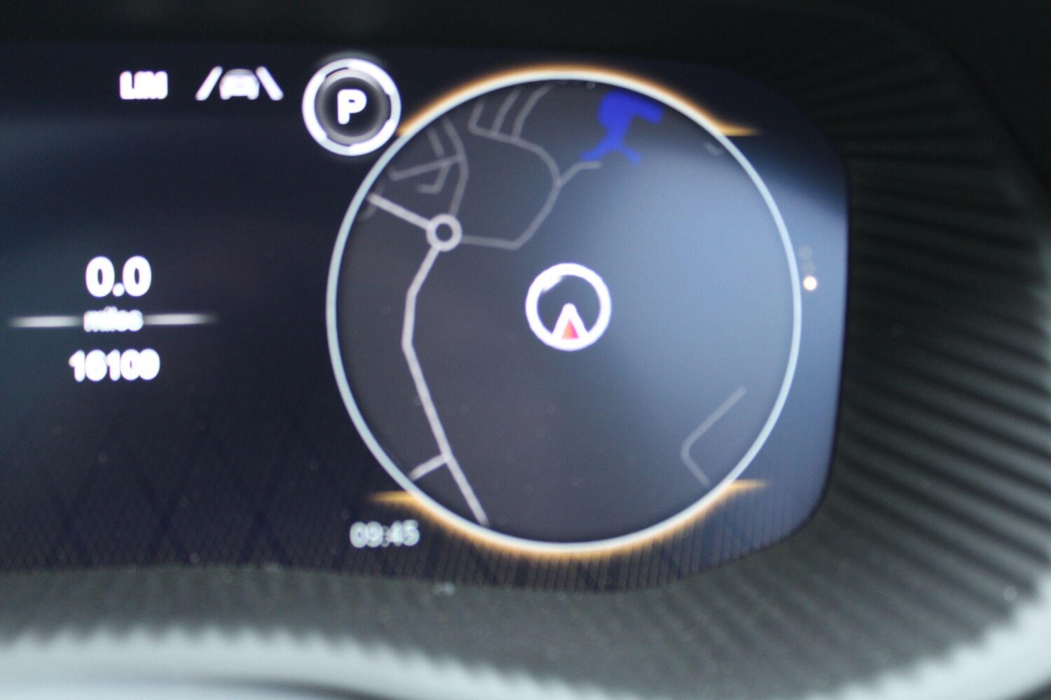 Used Aston Martin DBX 2022 for sale - 77683799: Photo 39