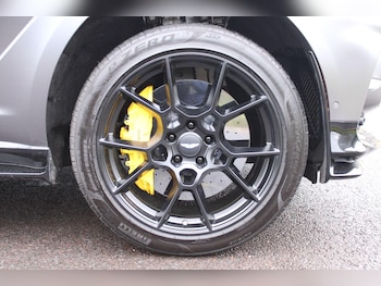 Used Aston Martin DBX 2022 for sale - 77683799: Photo