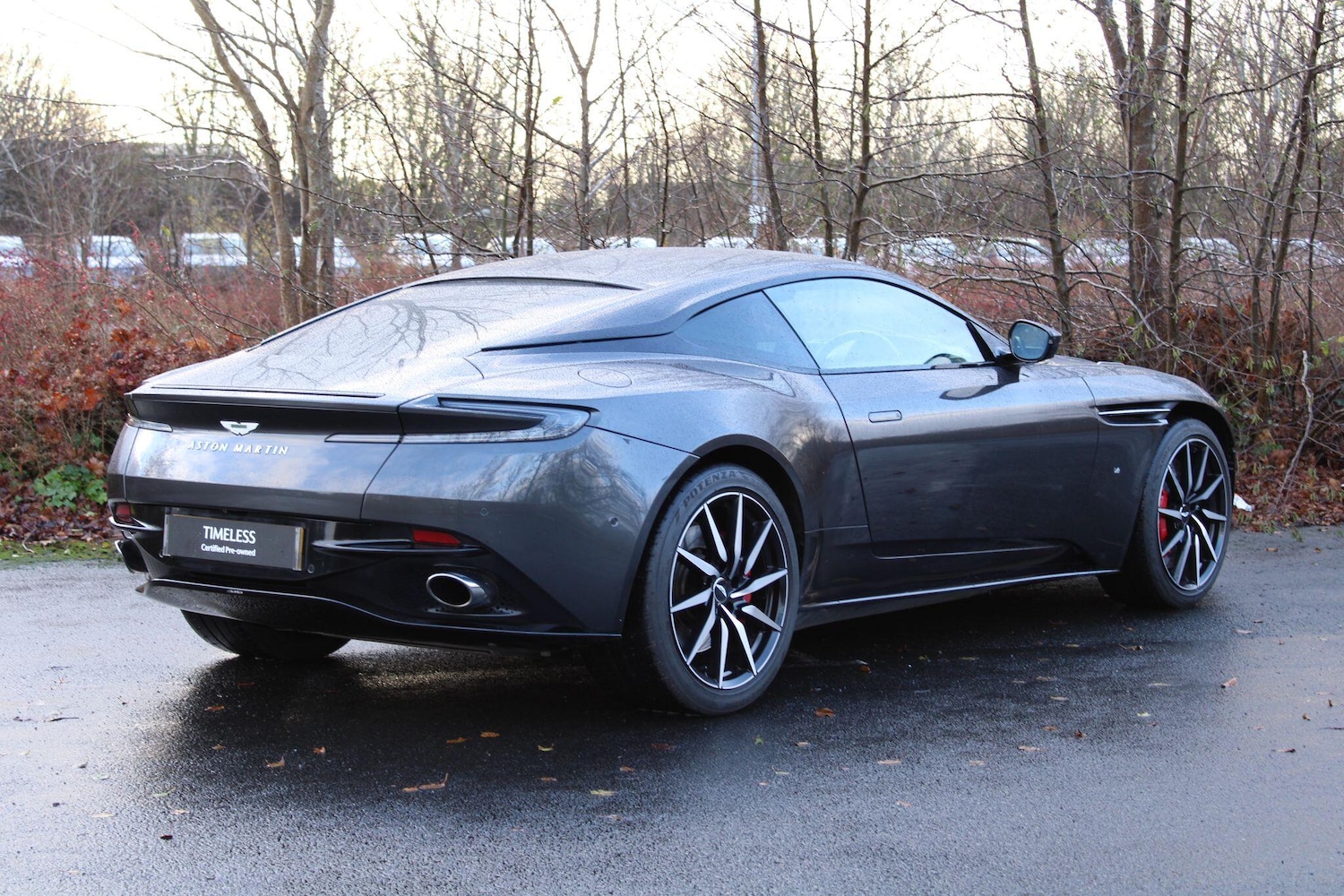 Used Aston Martin DB11 2017 for sale - 77073920: Photo 9