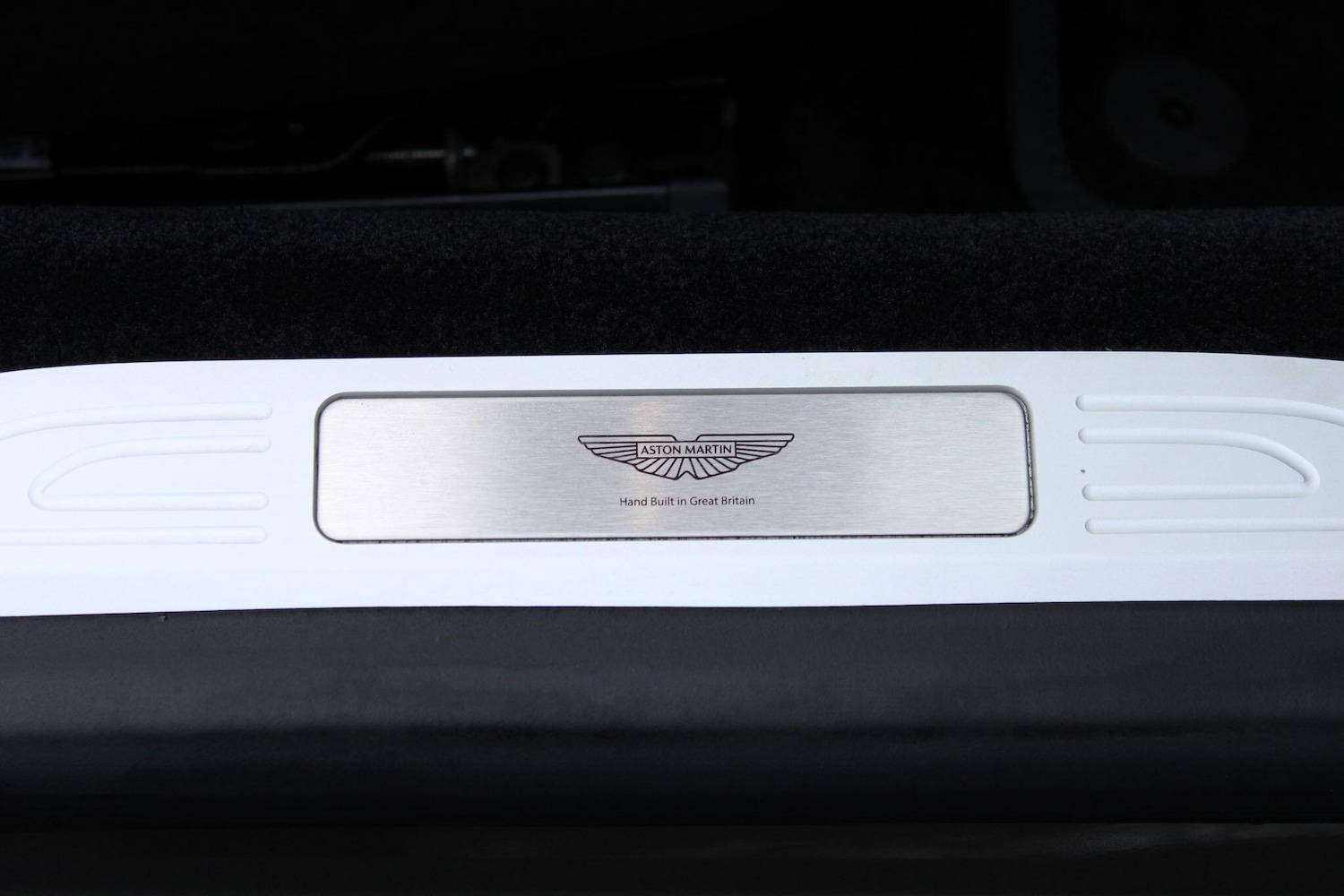 Used Aston Martin Vantage 2025 for sale - 77279604: Photo 18