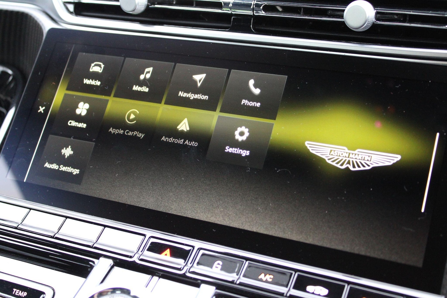 Used Aston Martin Vantage 2025 for sale - 77279604: Photo 30