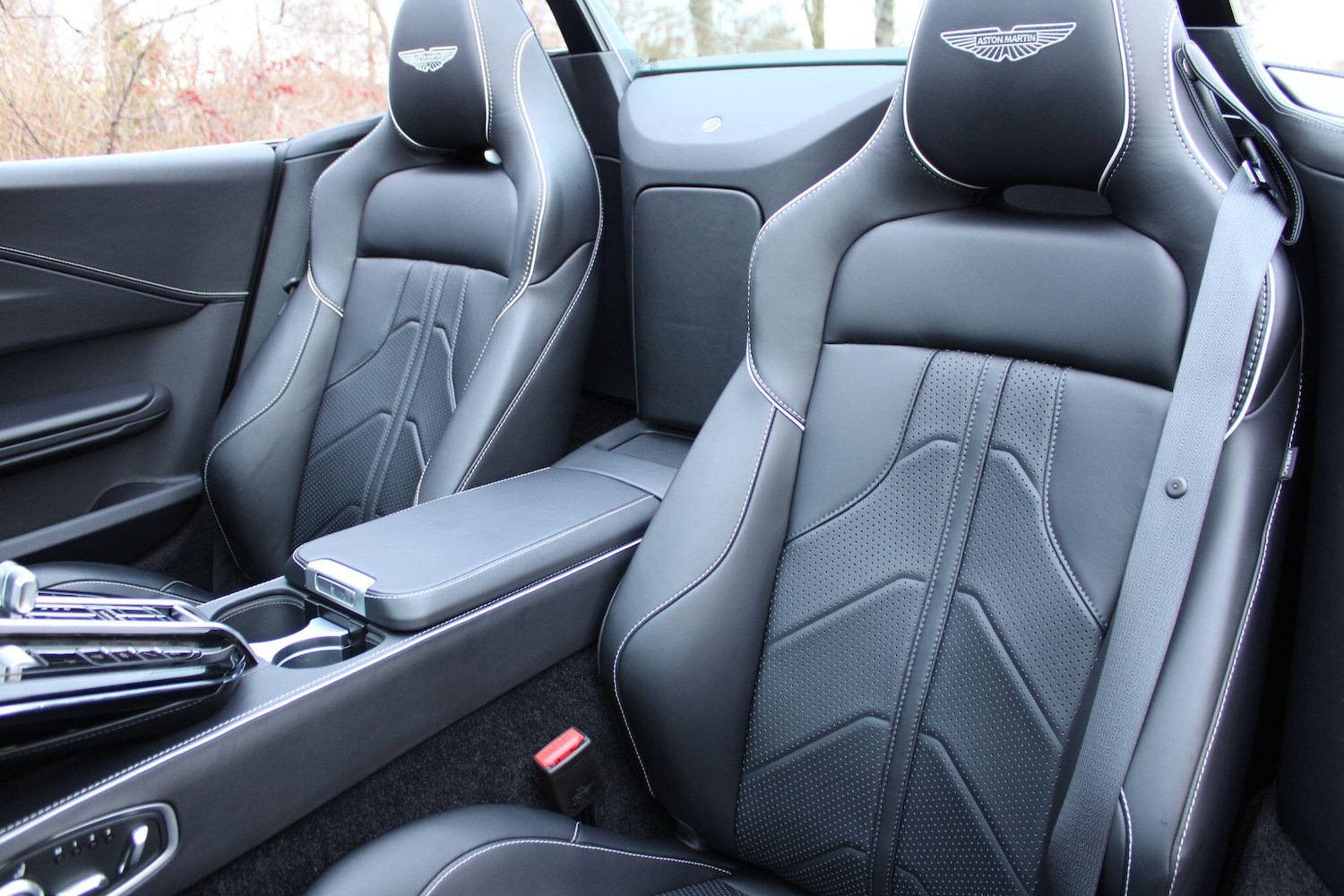 Used Aston Martin Vantage 2025 for sale - 77279604: Photo 35