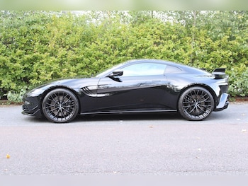 Used Aston Martin Vantage 2023 for sale - 76109281: Photo