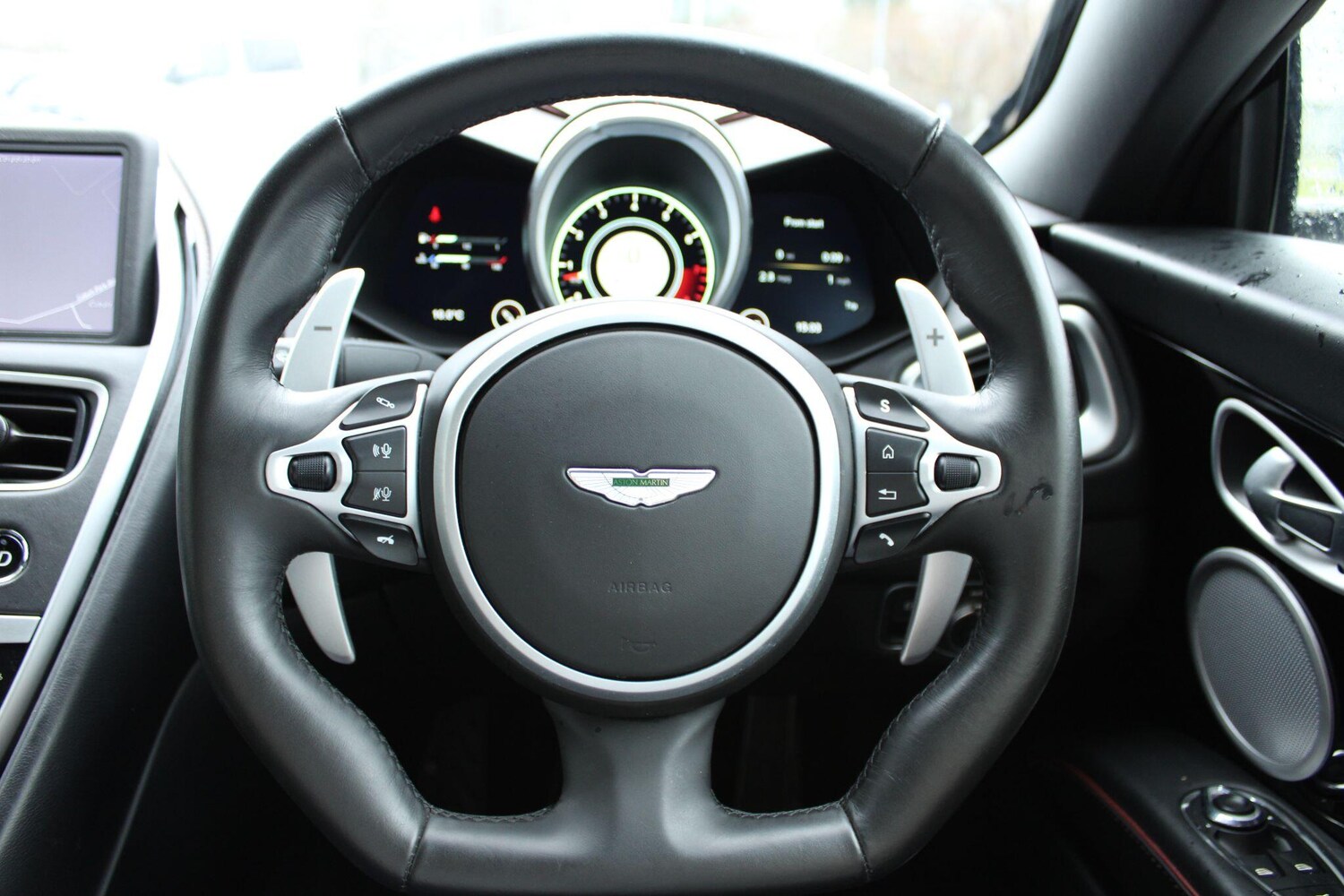 Used Aston Martin DBS for sale - 77854208: Photo 11