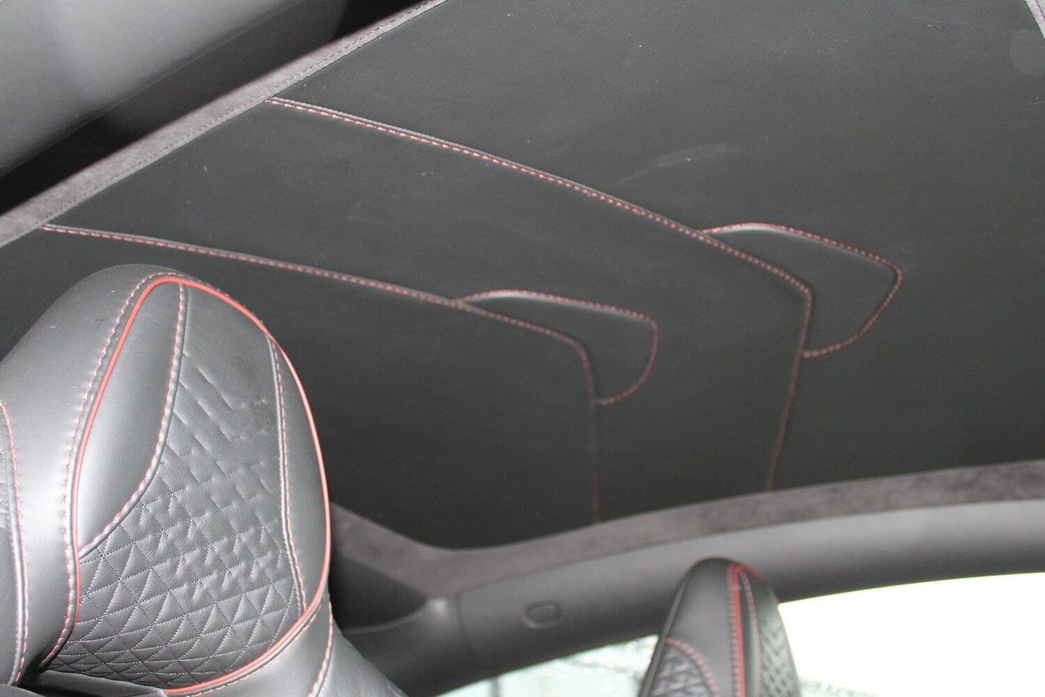 Used Aston Martin DBS for sale - 77854208: Photo 24