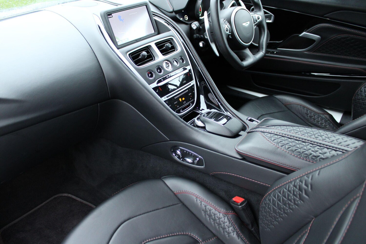 Used Aston Martin DBS for sale - 77854208: Photo 25