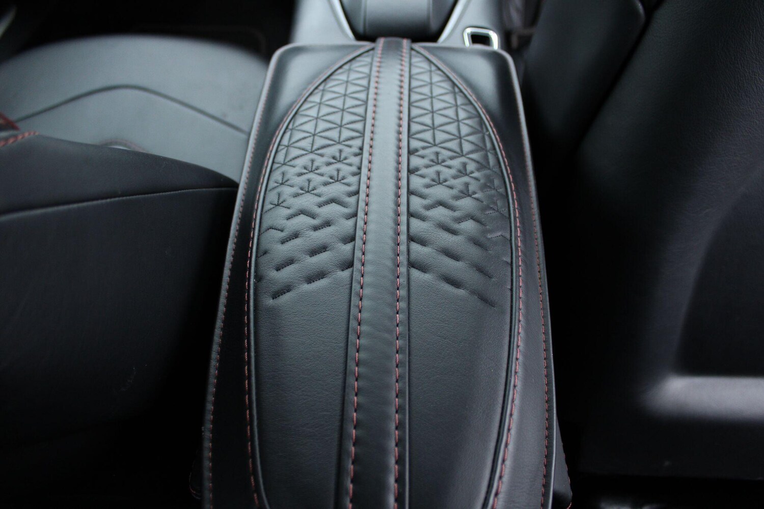 Used Aston Martin DBS for sale - 77854208: Photo 29