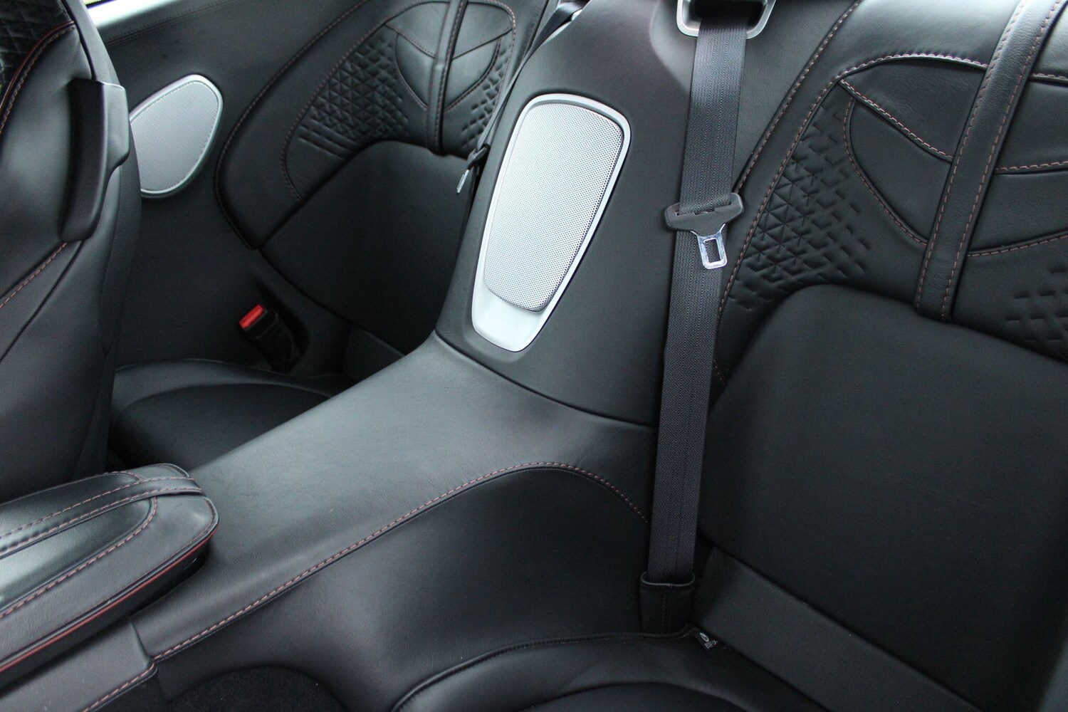 Used Aston Martin DBS for sale - 77854208: Photo 30