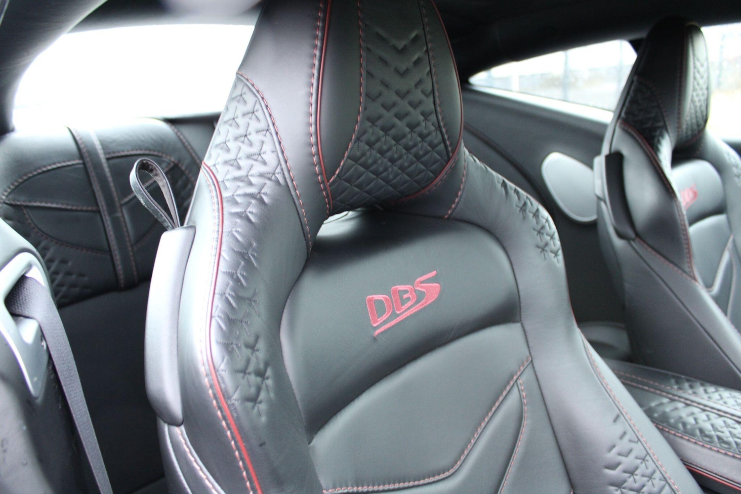 Used Aston Martin DBS for sale - 77854208: Photo 5