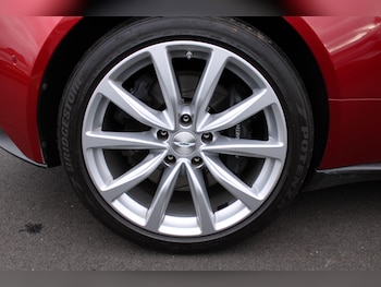 Used Aston Martin DB11 2021 for sale - 77908560: Photo