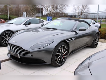 Used Aston Martin DB11 2021 for sale - 77060345: Photo