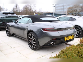 Used Aston Martin DB11 2021 for sale - 77060345: Photo