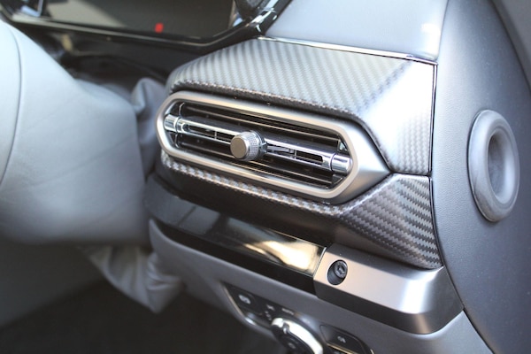 Used Aston Martin Vantage 2024 for sale - 75225606: Photo 14