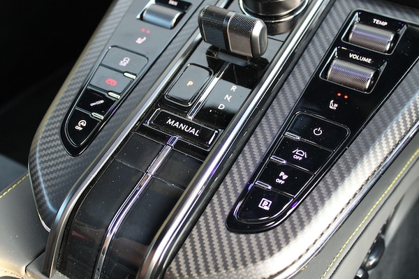 Used Aston Martin Vantage 2024 for sale - 75225606: Photo 35