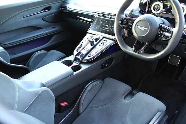 Used Aston Martin Vantage 2024 for sale - 75225606: Photo 3