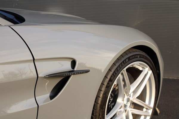 Used Aston Martin Vantage 2024 for sale - 75225606: Photo 9