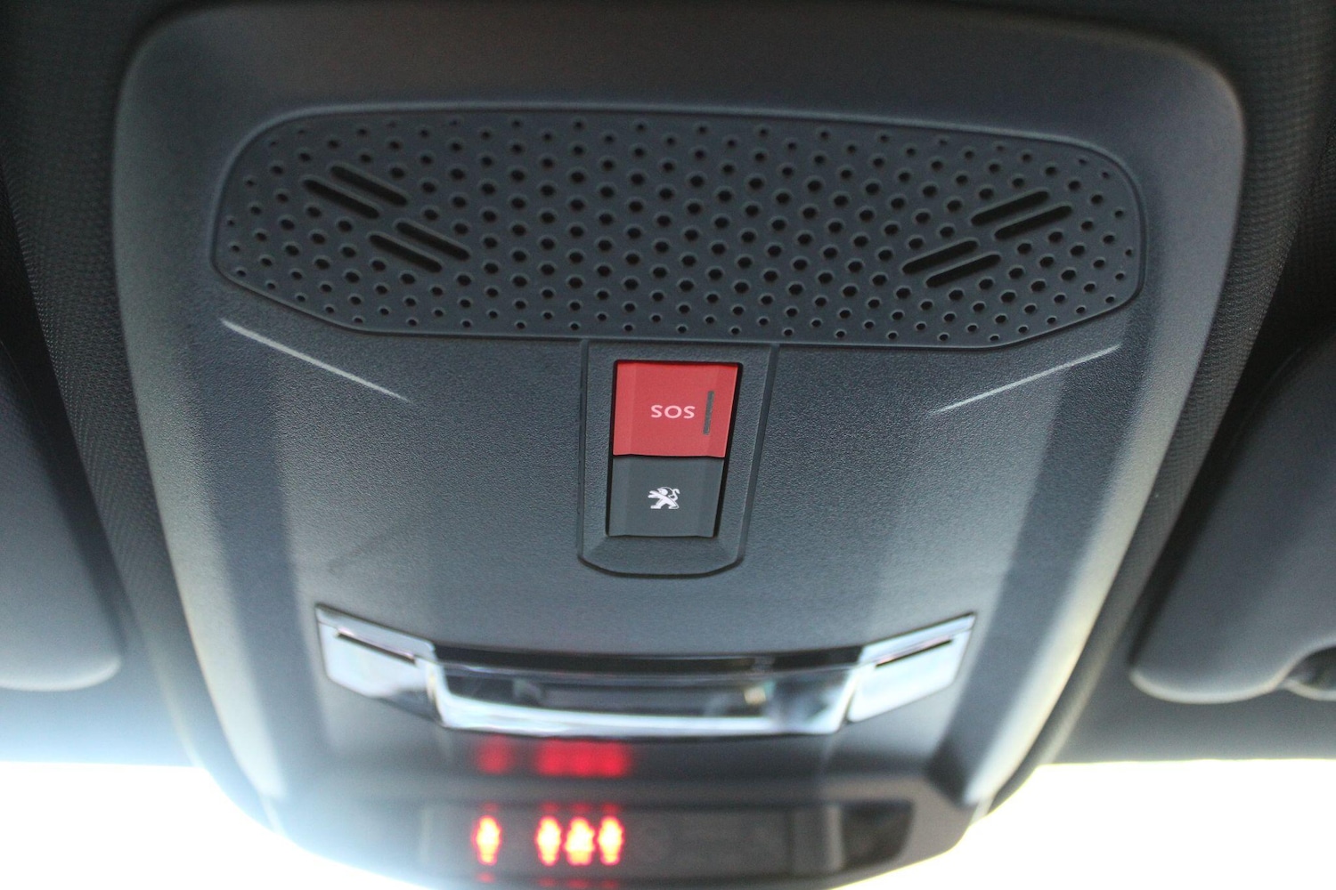 Used Peugeot E-208 for sale - 76727610: Photo 29