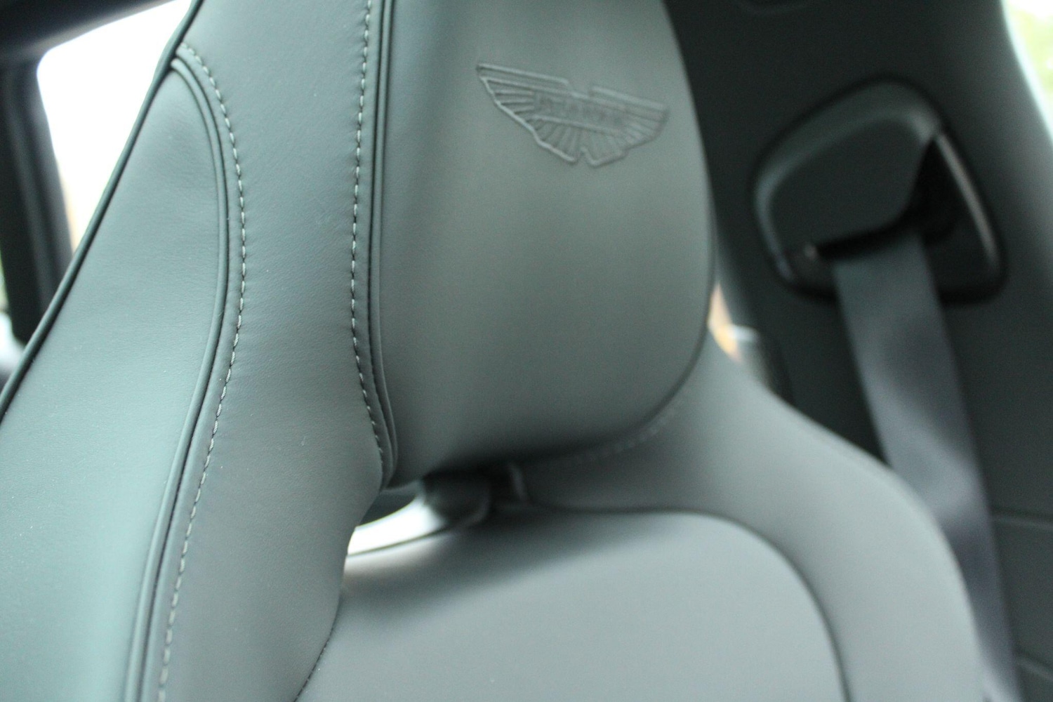 Used Aston Martin DBX for sale - 76513401: Photo 39