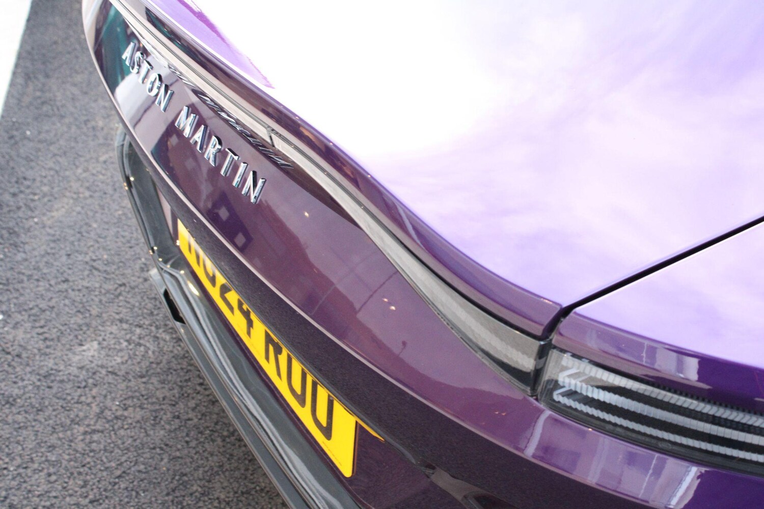 Used Aston Martin Vantage for sale - 76995925: Photo 28