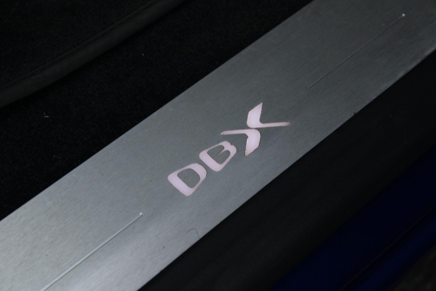 Used Aston Martin DBX 2022 for sale - 76189215: Photo 18