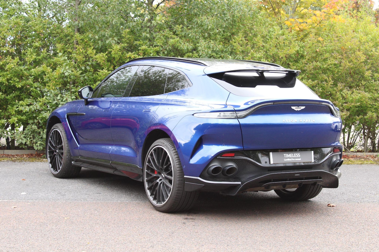 Used Aston Martin DBX 2022 for sale - 76189215: Photo 2