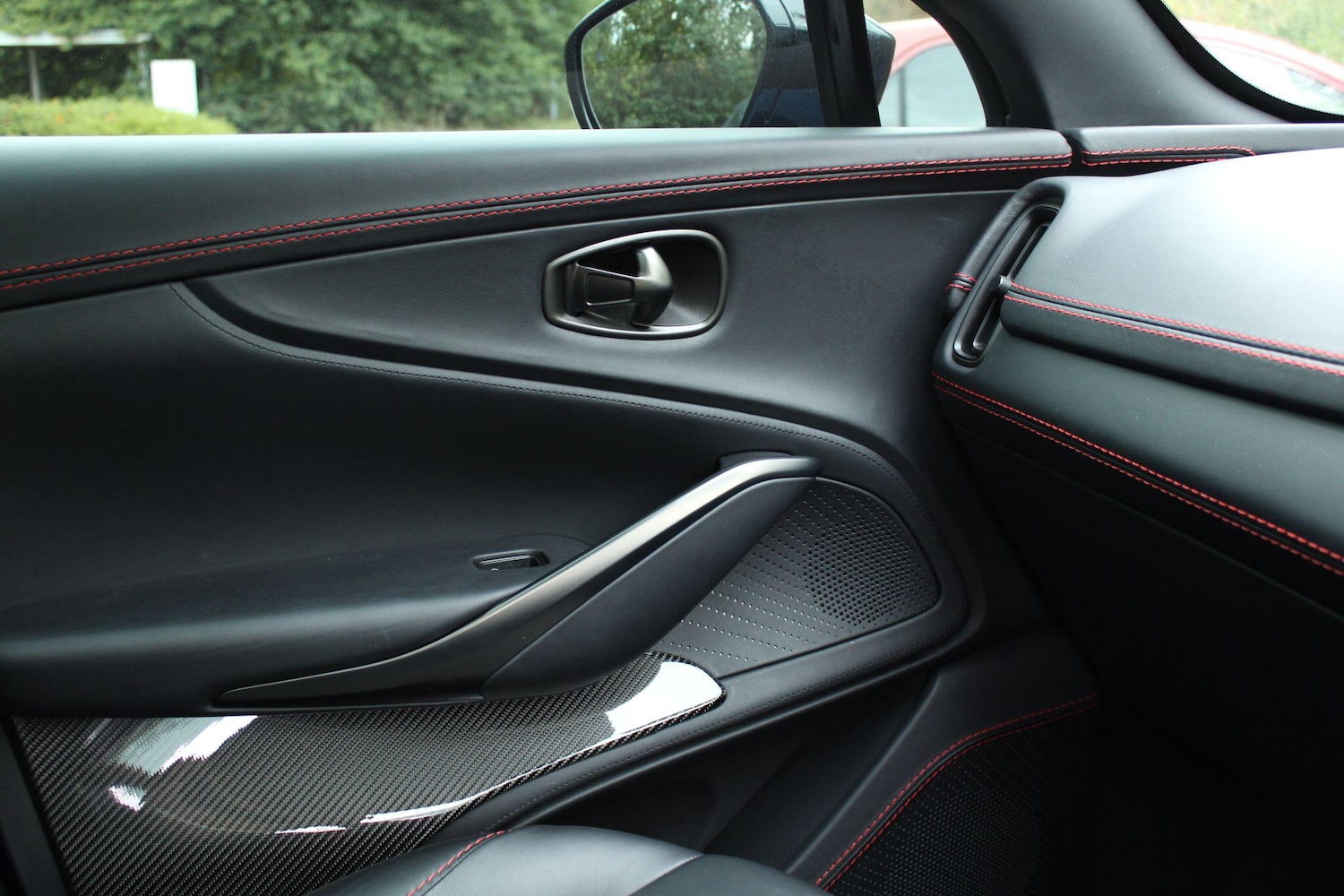 Used Aston Martin DBX 2022 for sale - 76189215: Photo 20