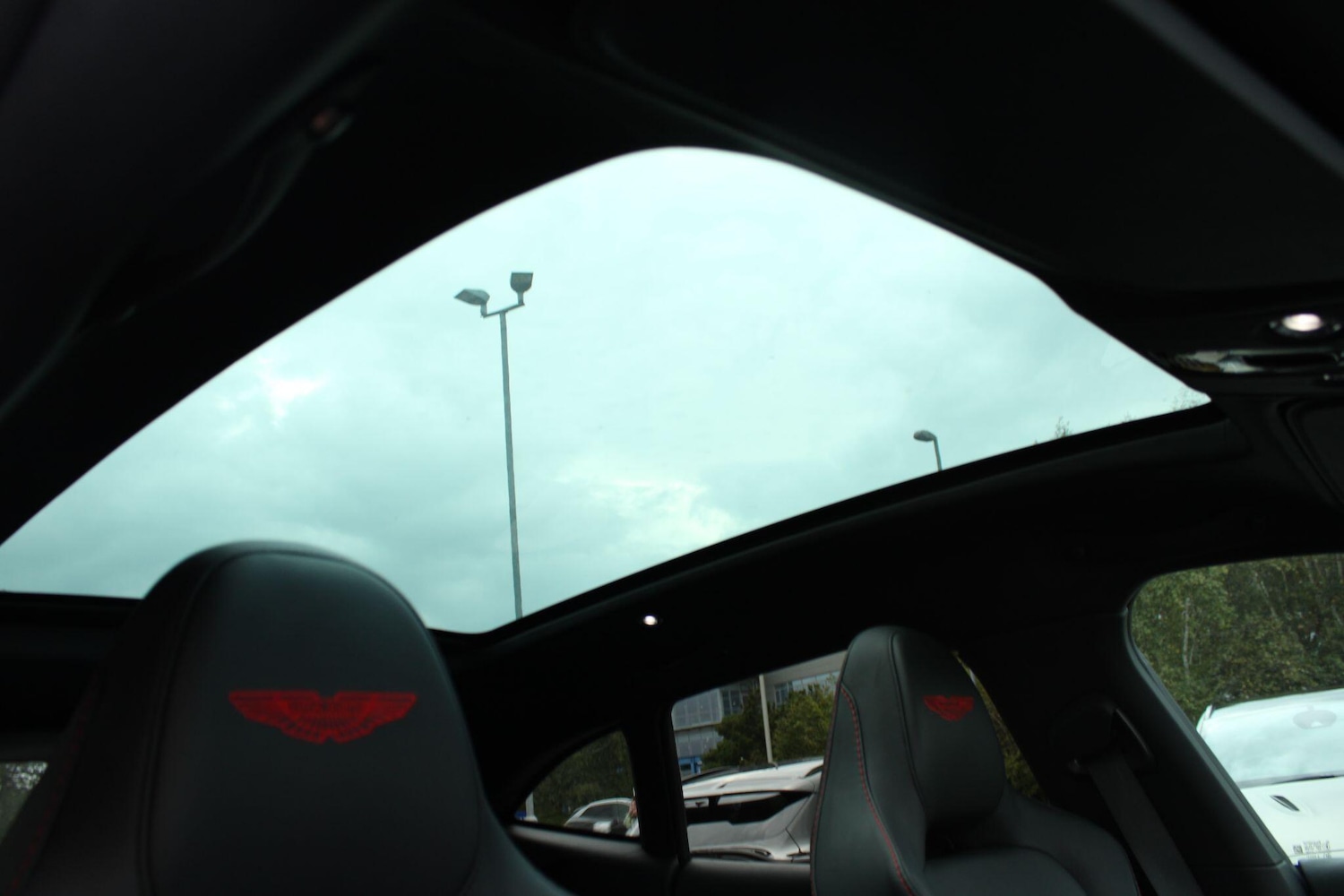 Used Aston Martin DBX 2022 for sale - 76189215: Photo 22