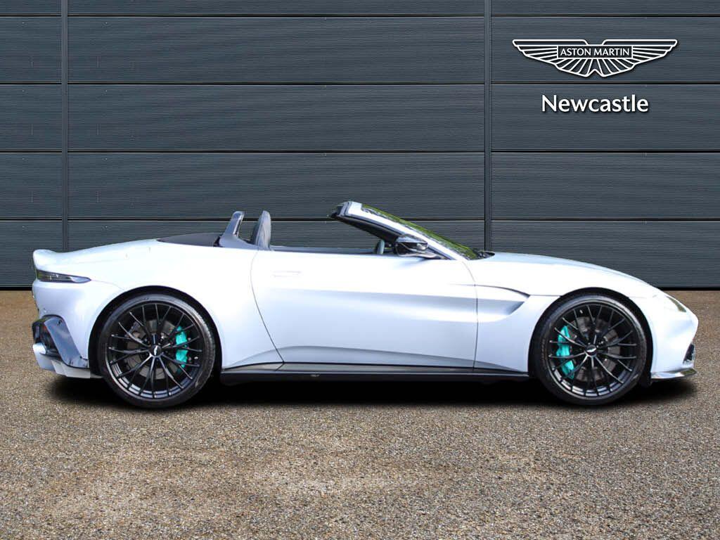 Used Aston Martin Vantage 2024 for sale - 76108364: Photo 11