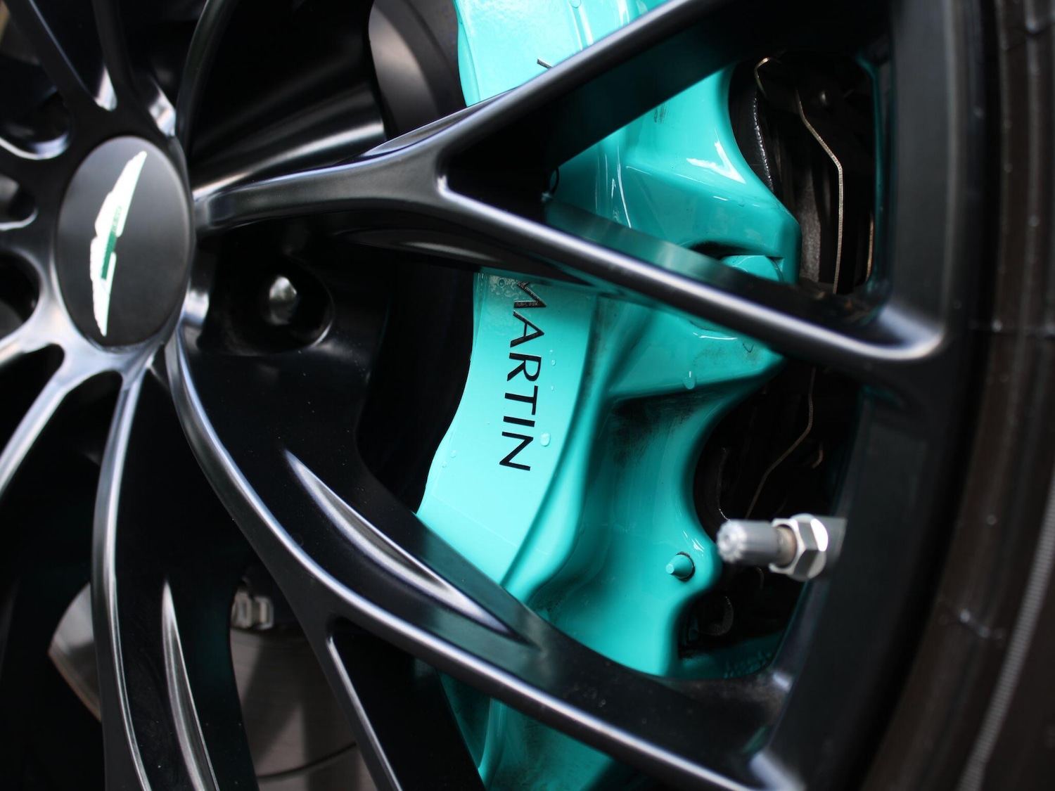 Used Aston Martin Vantage 2024 for sale - 76108364: Photo 14