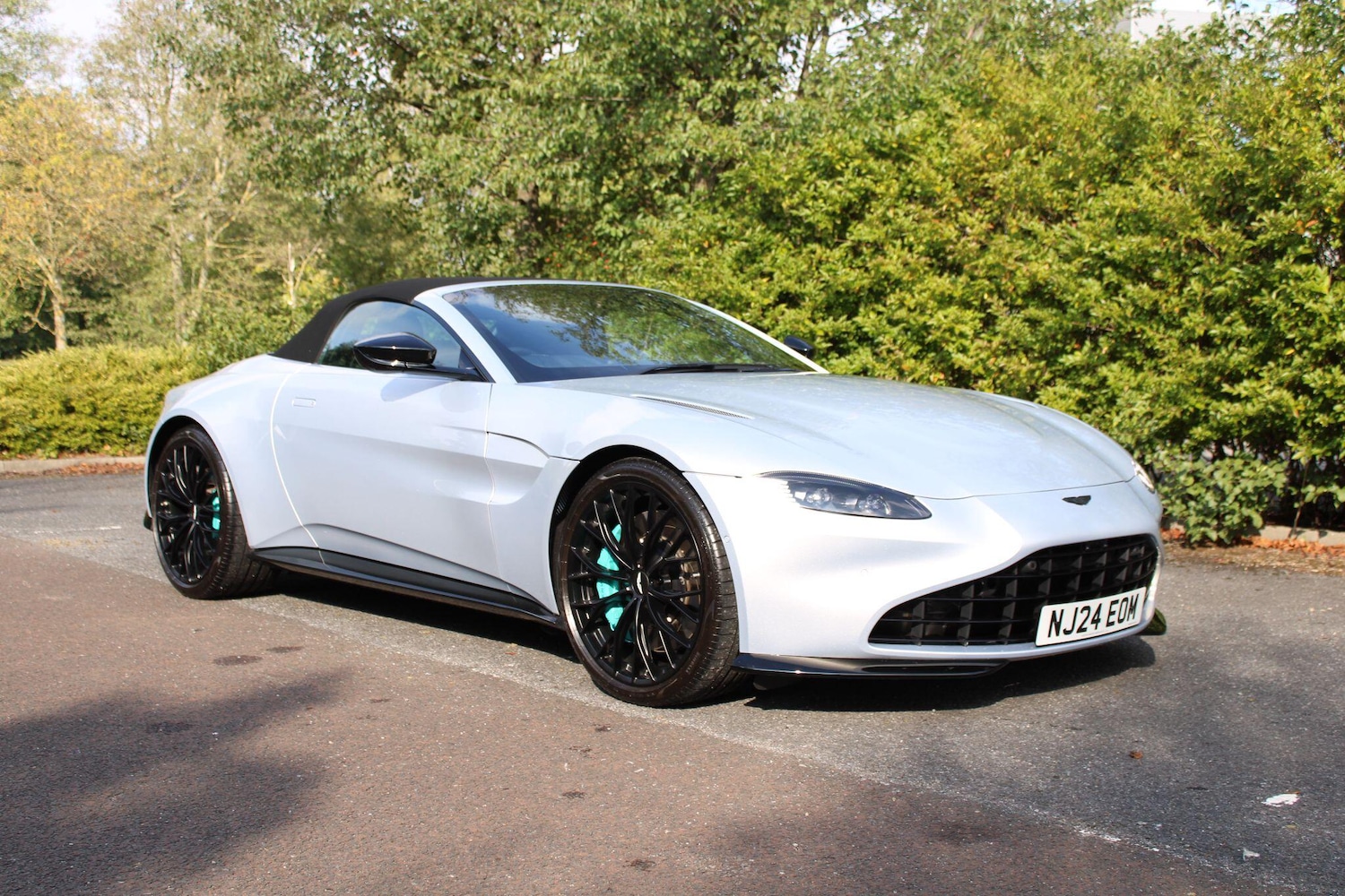 Used Aston Martin Vantage 2024 for sale - 76108364: Photo 18