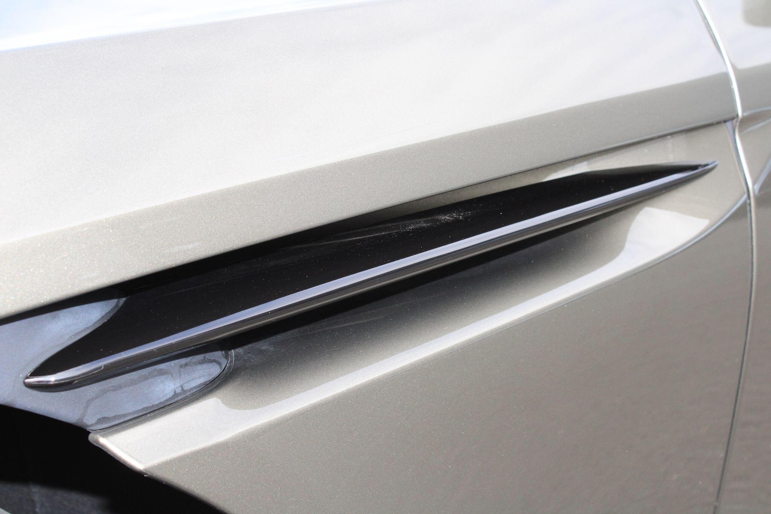 Used Aston Martin DB11 2022 for sale - 77067311: Photo 27