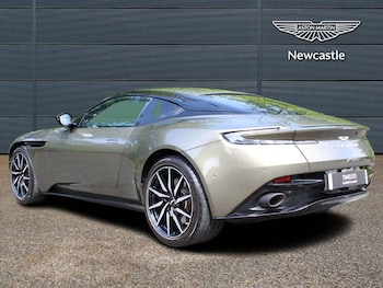 Used Aston Martin DB11 2022 for sale - 77067311: Photo