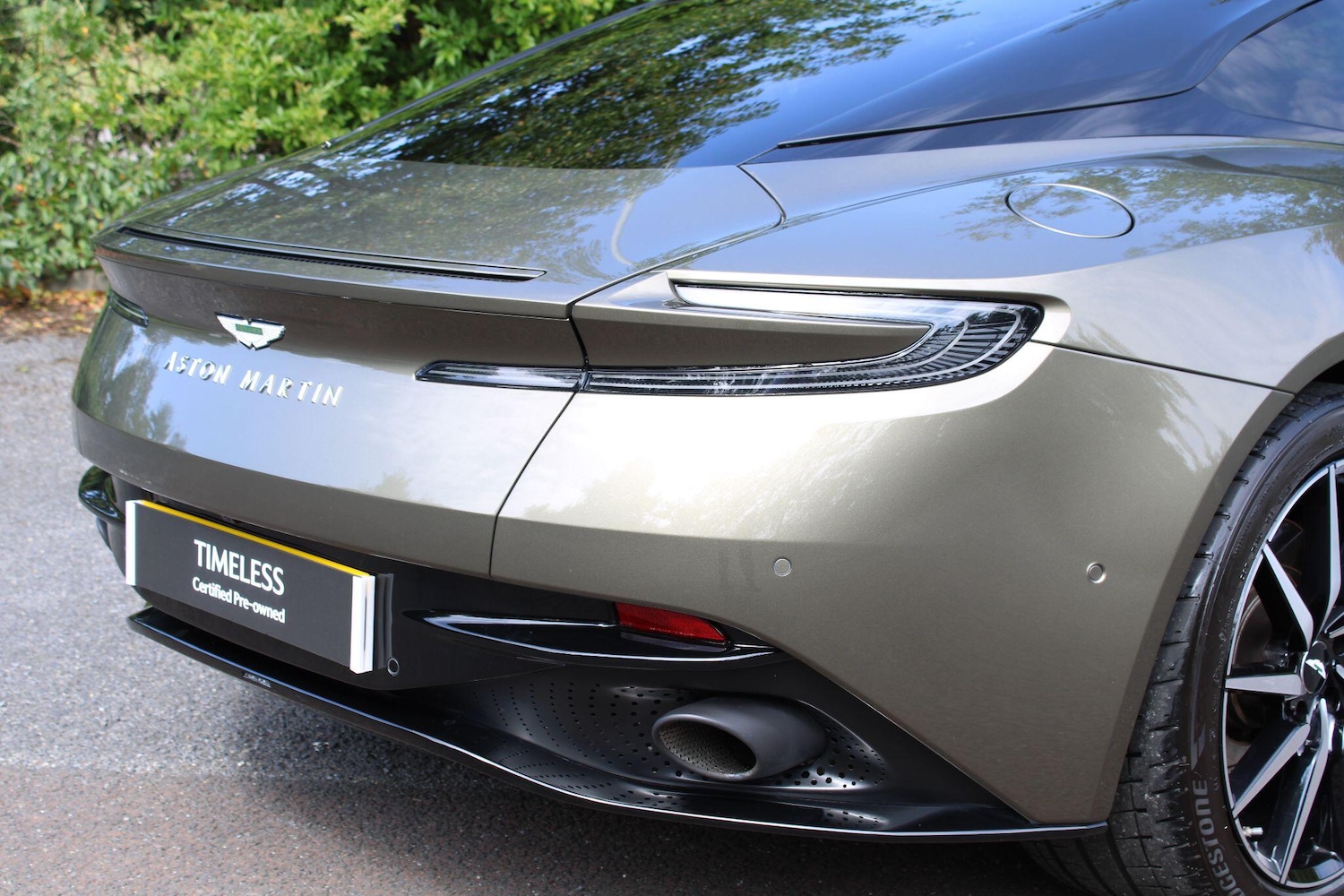 Used Aston Martin DB11 2022 for sale - 77067311: Photo 9