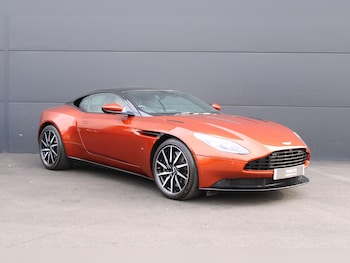 Used Aston Martin DB11 2018 for sale - 75600476: Photo