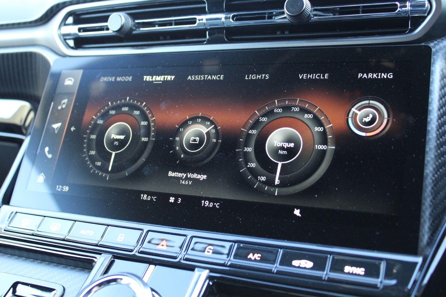 Used Aston Martin Vantage 2025 for sale - 77091776: Photo 22