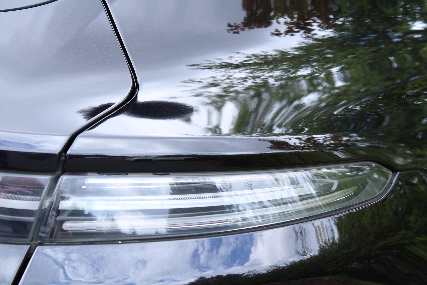 Used Aston Martin DBX 2021 for sale - 76337013: Photo 34