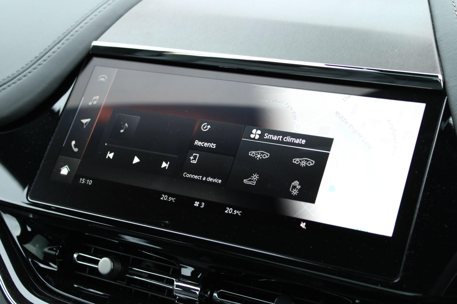 Used Aston Martin DBX 2024 for sale - 77191901: Photo 21