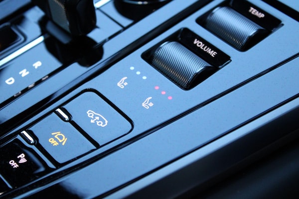 Used Aston Martin DBX 2024 for sale - 74148778: Photo 13