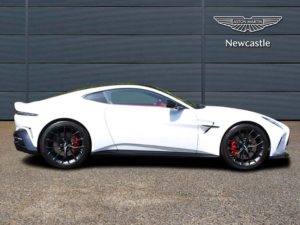 Used Aston Martin Vantage 2024 for sale - 76987725: Photo 16
