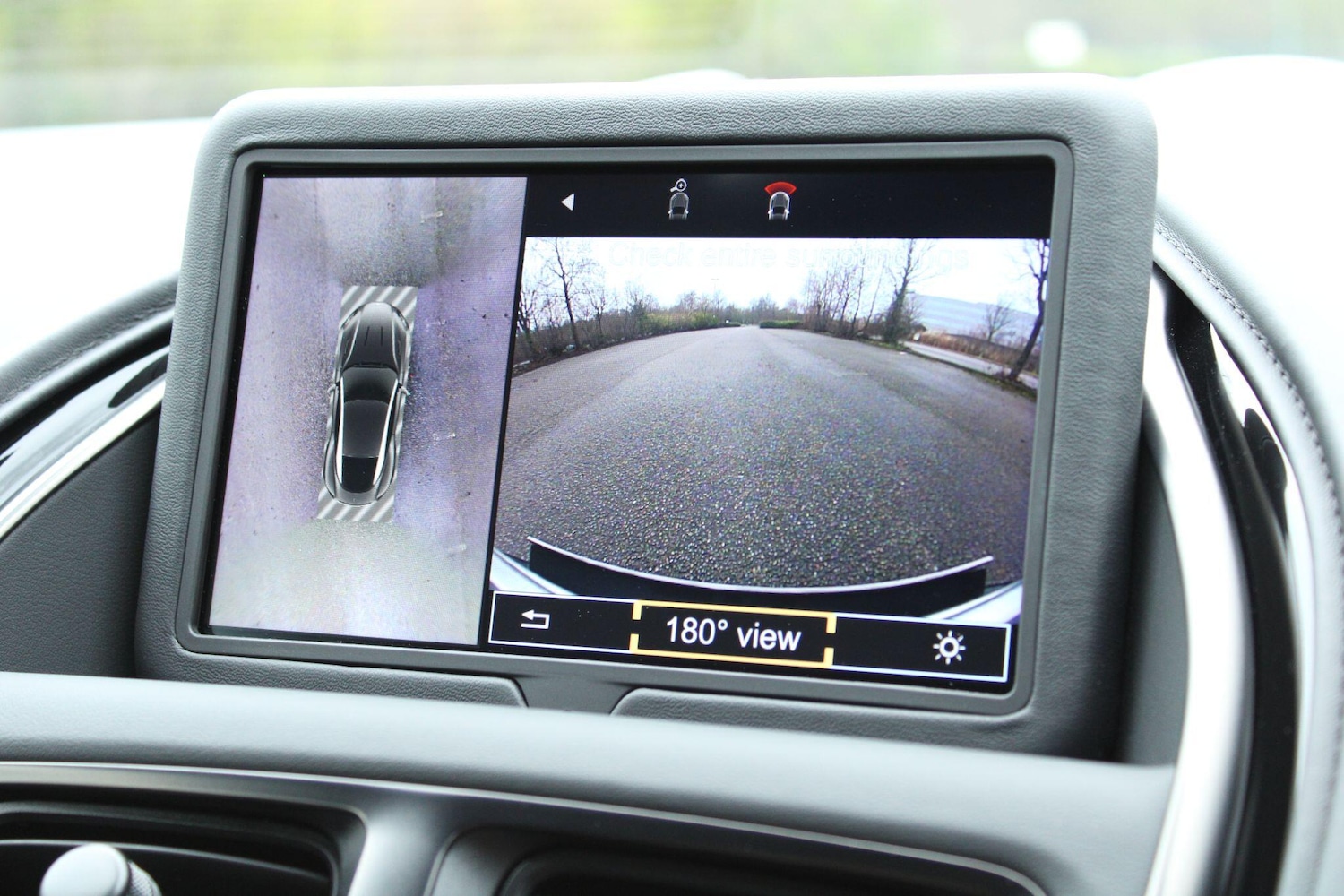 Used Aston Martin DB11 2023 for sale - 77478642: Photo 26